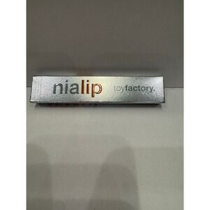Toyfactory Nialip Lip Liner Duo‎ Womens OS Brown Nude Niacinamide Infused Gel